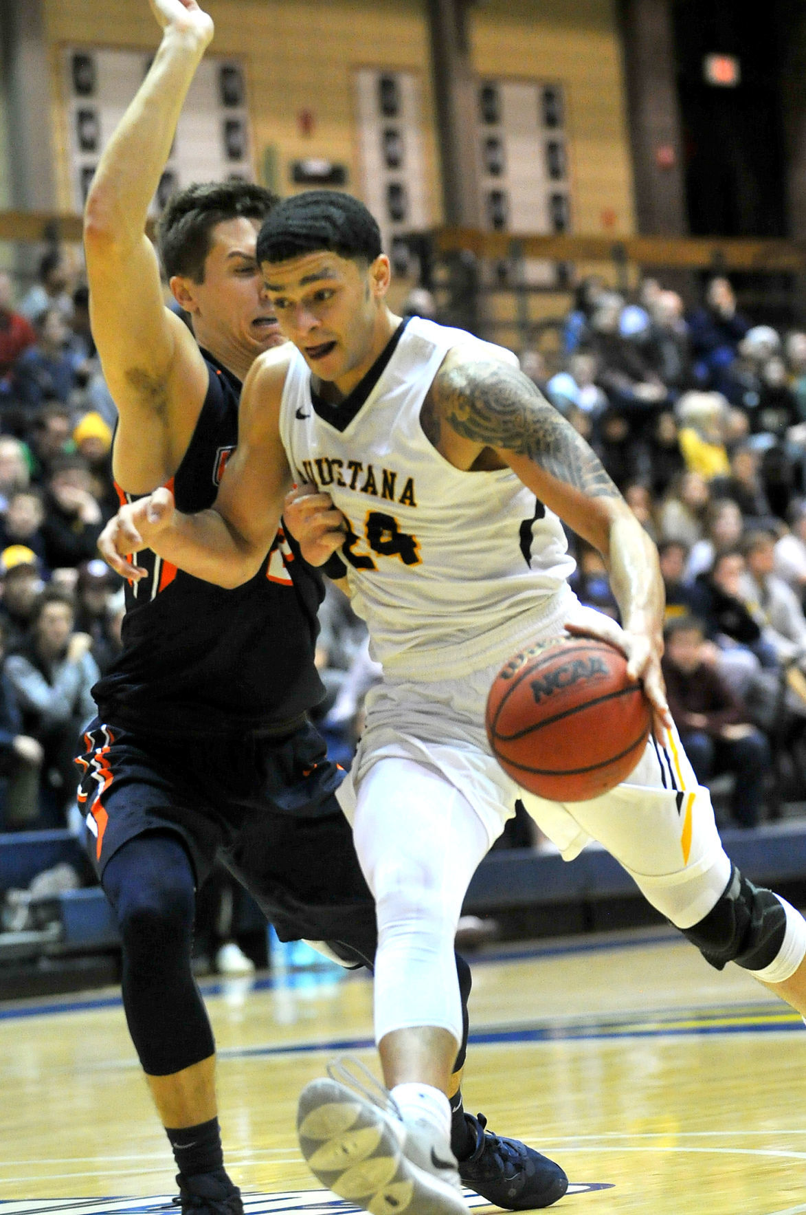 Augustana vs Wheaton men's basketball